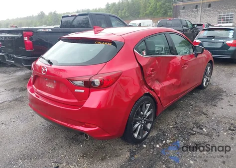 2018 Mazda Mazda3 Touring z USA, uszkodzony, nr VIN 3MZBN1L39JM262035